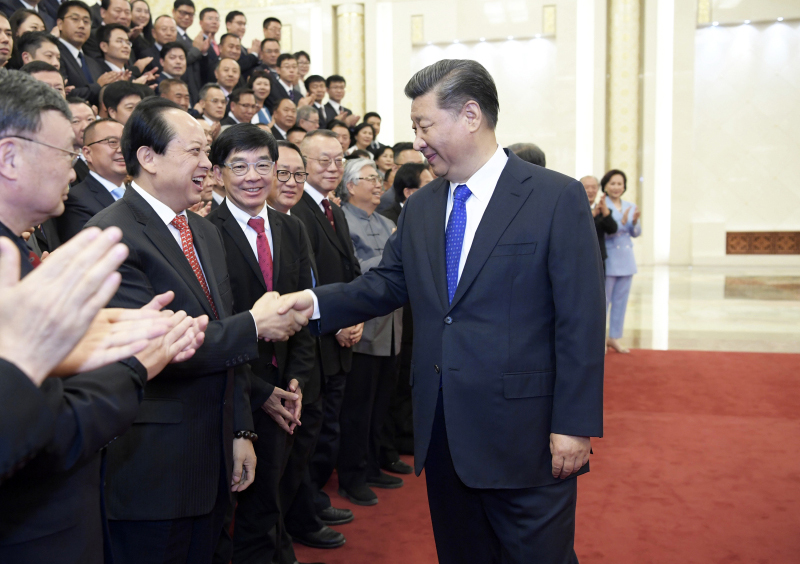 2019年5月28日，習近平主席在人民大會堂親切接見舒心先生